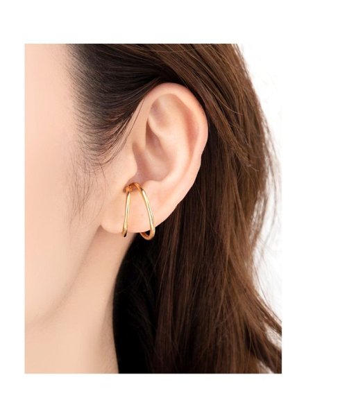 艶ラインが女性らしい ダブルフープの片耳用イヤーカフ クリームドット Cream Dot Magaseek