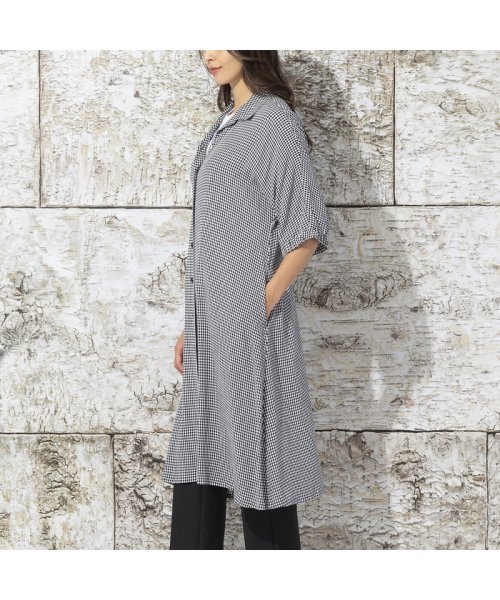 セール 30 Off ギンガムチェック サッカー素材 シャツワンピース リリアンビューティ Liliane Burty Magaseek