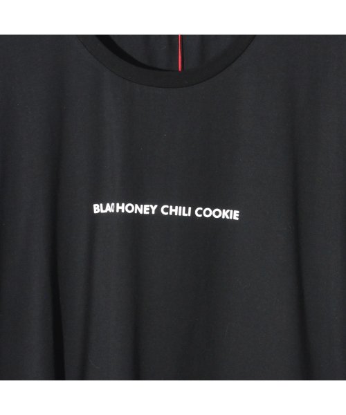 BLACK HONEY CHILI COOKIE(BLACK HONEY CHILI COOKIE)/B.H.C.C 2020 Logo Tee/img02