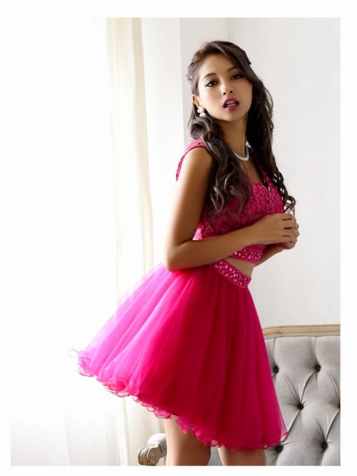 セットアップ キャバ ドレス キャバドレス フレア ワンカラー お腹魅せ ビジュー ノースリーブ 花柄刺繍レース Vネック セットアップ チュール noalic 商品説明◆Information◆☆モデル、タレントとして大活躍のゆきぽよ（木村有希）ちゃん着用キャバクラドレス。☆可愛らしさ全開 E1547860499(11898円)