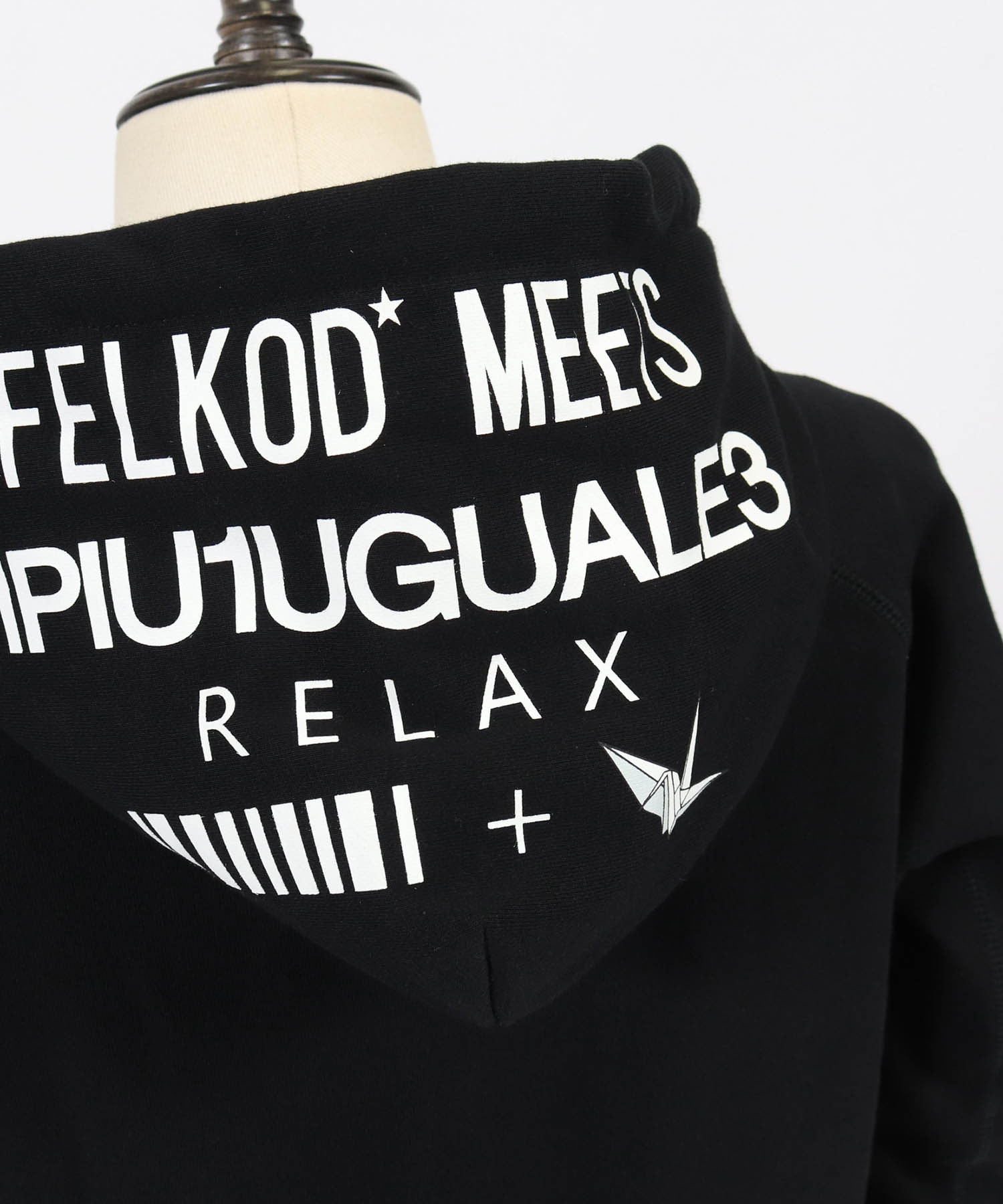 1PIU1UGUALE3RELAX Felkod トリコロールスター 3スター 1piu1uguale3 RELAX（ウノピュウノウグァーレトレリラックス）の