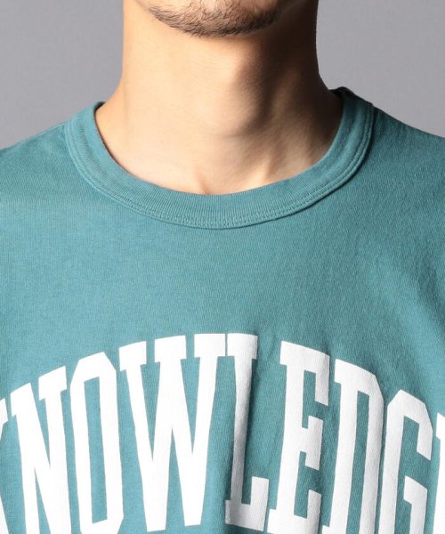 NOLLEY’S goodman(ノーリーズグッドマン)/【BARNS OUTFITTERS/バーンズアウトフィッターズ】別注 KNOWLEDGE プリントTシャツ/img04