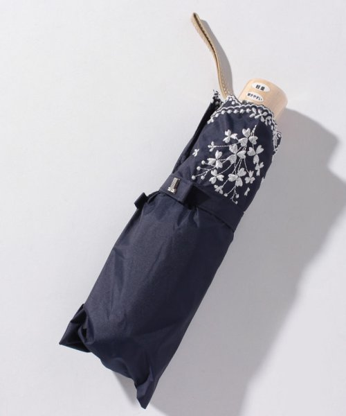 LANVIN Collection(umbrella)(ランバンコレクション（傘）)/LANVIN COLLECTION（ランバンコレクション）晴雨兼用折りたたみ日傘　フラワー刺繍/img02