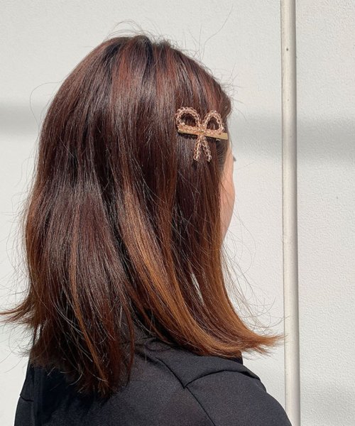 クーポン セール 30 Off キラキラヘアピン 髪留め ヘアアクセサリー クリスタルビーズ 前髪 オシャレ 髪飾り パーティー飾り 蝶結び セイヘイショップ Seiheishop Magaseek
