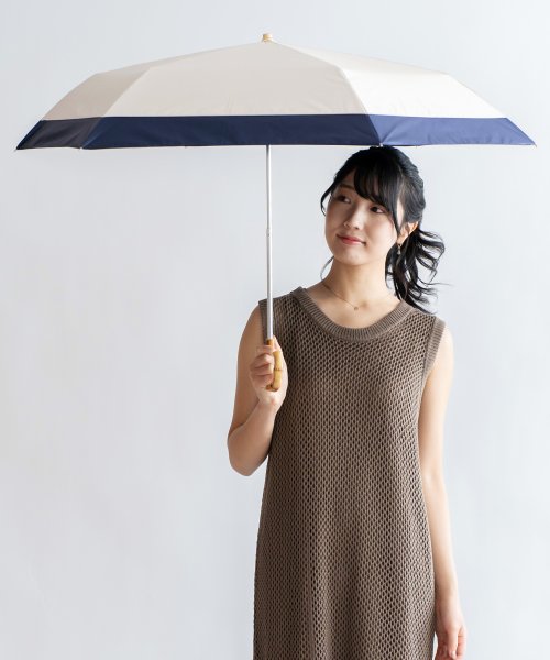 晴雨兼用折りたたみ日傘(軽量/曲がり竹ハンドル)【aroco/アロコ】 完全遮光 軽量 遮光率100% UV遮蔽率99.9%以上 1級遮光 レディース トート型 人気・おすすめ｜使いやすい・旅行におすすめ 品質保証 全国発送 日本国内発送・最短翌日お届け