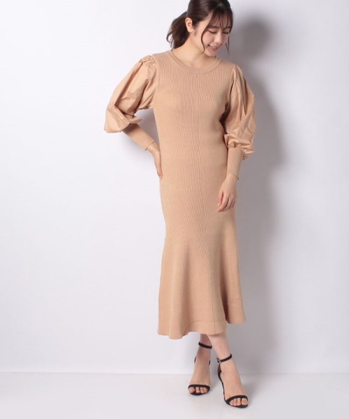 セール 55 Off Natural Couture ぽわん袖切り替えワンピース ナイスクラップ アウトレット Nice Claup Outlet Magaseek