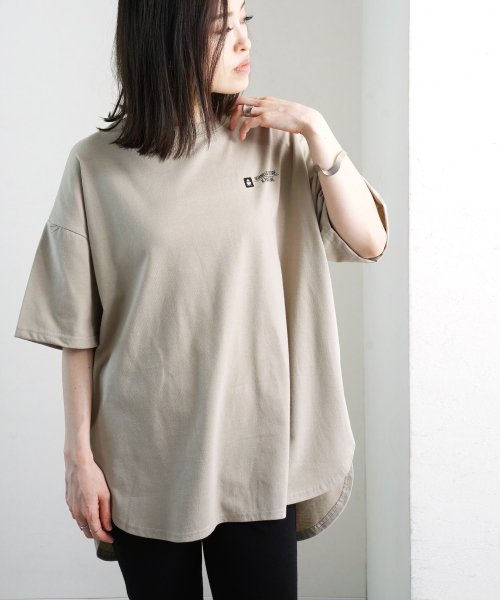 Fizz(フィズ)/【2021新作】バックロゴプリント裾ラウンド半袖Tシャツ myke SS/img06