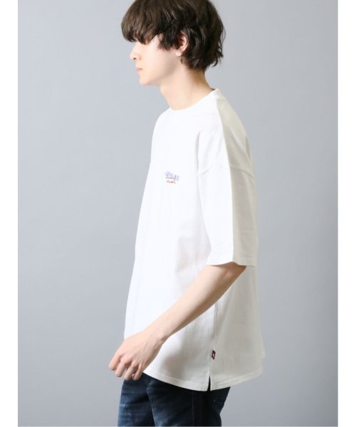 TAKA-Q(タカキュー)/【WEB限定】TOMOWAKA×AIRWALK 天竺クルーネック半袖Tシャツ/img01