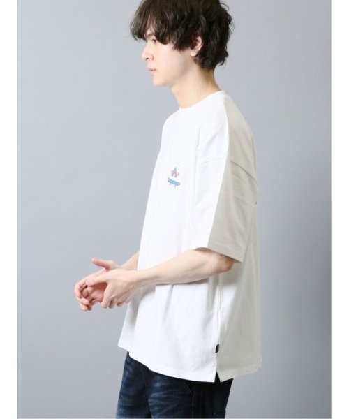 TAKA-Q(タカキュー)/【WEB限定】TOMOWAKA×AIRWALK 天竺クルーネック半袖Tシャツ/img01