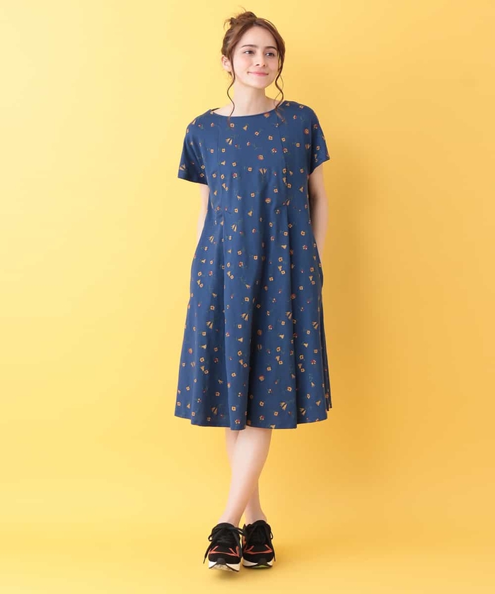 早割クーポン Aromas フラワー刺繍ワンピース 代引不可