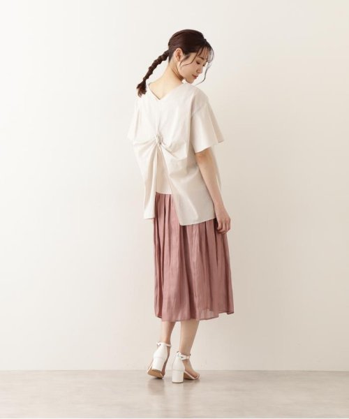 NATURAL BEAUTY BASIC(ナチュラルビューティーベーシック)/[洗える]オーガニックコットンバックツイストチュニックブラウス/img04