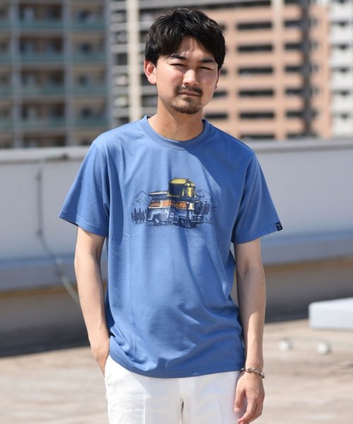 SHIPS MEN(シップス　メン)/【SHIPS別注】UNITED BY BLUE: CAMPING CAR プリント Tシャツ/img01