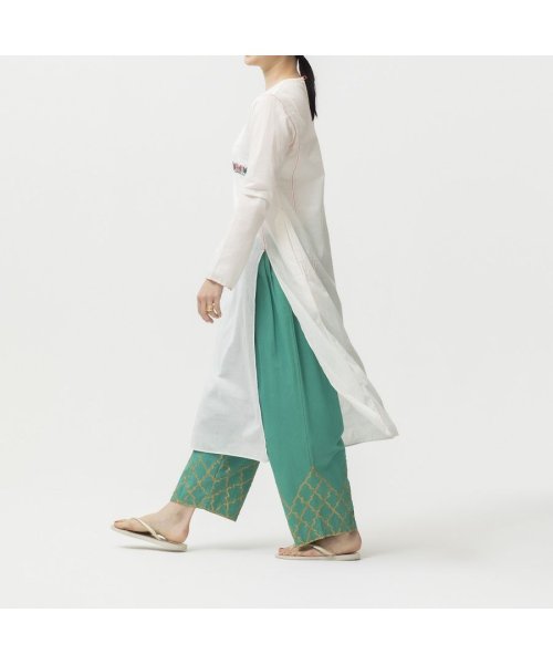 セール 50 Off ラクナウアオザイワンピース ハウス オブ ロータス House Of Lotus Magaseek