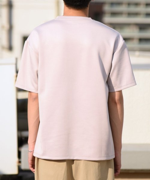 SHIPS MEN(シップス　メン)/【WEB限定】SHIPS: ワンポイント ロゴ ライト バルキー ポンチ ポケット Tシャツ/img09