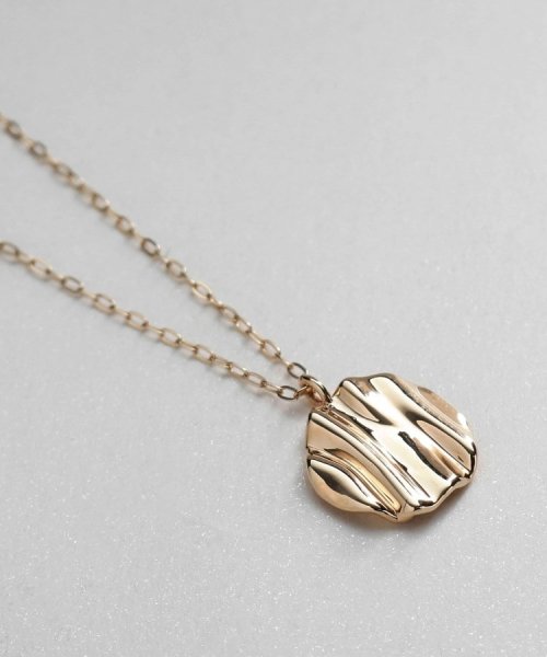 K10ウエーブプレート ラウンド ネックレス 