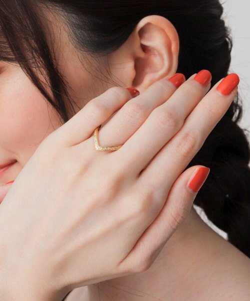 K18ダイヤモンド V字リング 