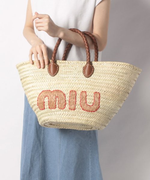 MIUMIU(ミュウミュウ)/【MIUMIU】ミュウミュウ　MUIMIU ロゴ ラフィアバッグ  5BG2122DN3/img05