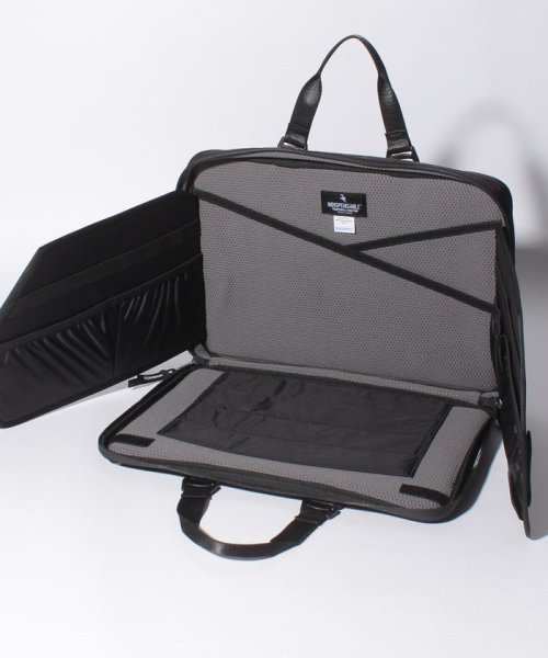 INDISPENSABLE(INDISPENSABLE)/LAPTOP CASE PORTAFFICE16 ECONYL/img03