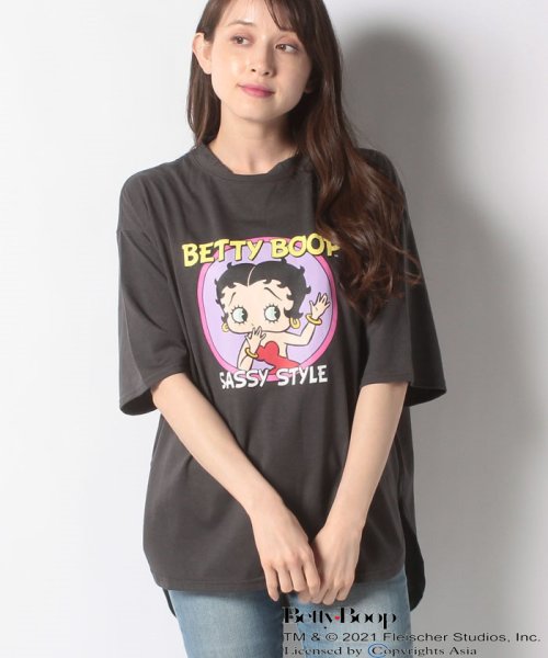 JEANS MATE(ジーンズメイト)/【BETTYBOOP】ラウンドヘムオーバーサイズTシャツ/img15