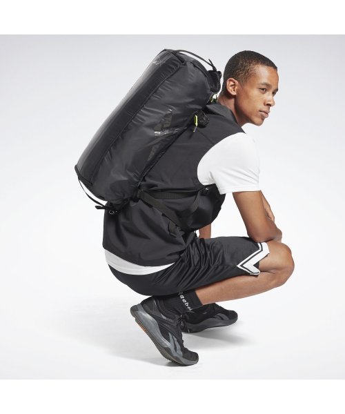 テック スタイル コンバーチブル グリップ バッグ / Tech Style Convertible Grip Bag(503736227) |  リーボック(Reebok) - MAGASEEK