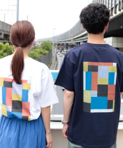 GLOSTER(GLOSTER)/【Art collector】THEO VAN DOESBURG バックプリント アーティストフォトTシャツ/img05