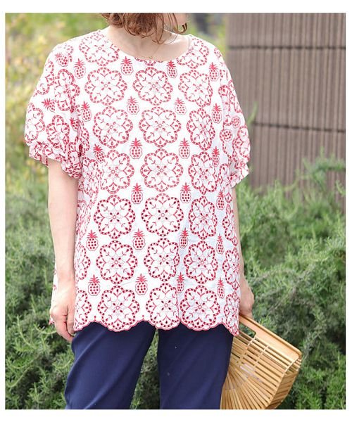 Sawa a la mode(サワアラモード)/ふんわり袖の花刺繍コットンブラウス/img27