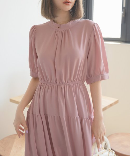 セール ティアード ワンピース 上品 ワンピ ロング丈 マキシ丈 パワショル バルーン袖 ぽわん袖 着痩せ 体型カバー フリル 半袖 オケージョン 韓国 ファッション フューティアランド Futier Land Magaseek