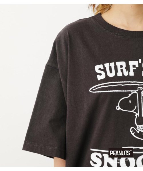 RODEO CROWNS WIDE BOWL(ロデオクラウンズワイドボウル)/PEANUTS SURF’S UP Tシャツ/img11