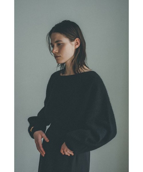 CLANE(クラネ)/DEFORM BOAT NECK YAK KNIT TOPS/img01