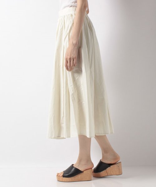 NICE CLAUP OUTLET(ナイスクラップ　アウトレット)/【natural couture】40ブロードたっぷりギャザーフレアスカート/img01