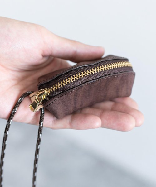 小銭入れ メンズ レディース コインケース ネックウォレット ミニ財布 本革 馬革 レザー 首掛け ショルダー ミニポーチ 小物入れ コンパクト ロゴ 軽い 軽 ロッキーモンロー Rocky Monroe Magaseek