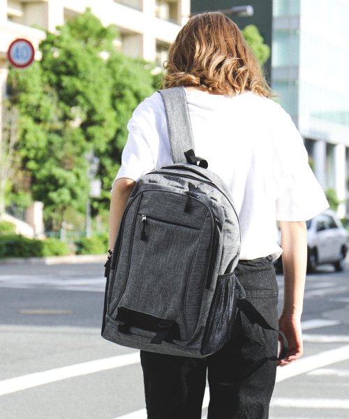 クーポン セール 5 Off シンプルなのに多収納 リュックサック バックパック リュック 大容量 軽量 パソコン おしゃれ マザーズバッグ マザーズリュック 大人 ママ 鞄 カバン ファッションレター Fashion Letter Magaseek