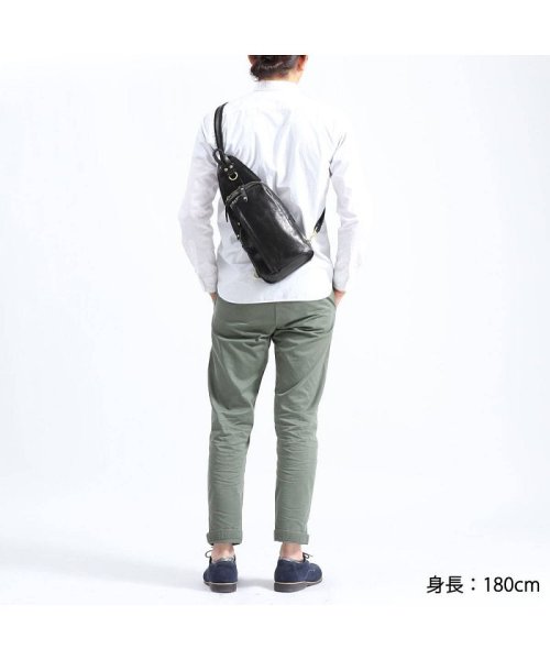 ダブルス ボディバッグ DOUBLES バッグ ショルダーバッグ ワンショルダーバッグ YIX スリングバッグ 本革 レザー 斜めがけ YIX－1401 また