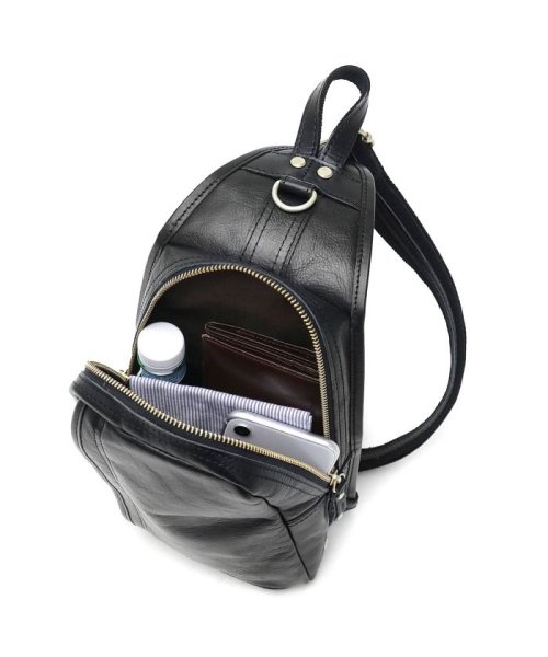 ダブルス ボディバッグ DOUBLES バッグ ショルダーバッグ ワンショルダーバッグ YIX スリングバッグ 本革 レザー 斜めがけ YIX－1401 また