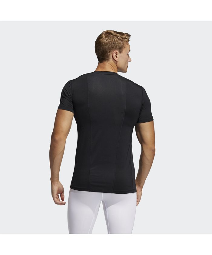テックフィット コンプレッション 半袖Tシャツ / Techfit Compression Short Sleeve Tee(504182667) |  アディダス(adidas) - MAGASEEK