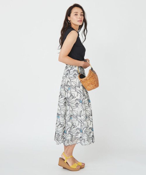 Viaggio Blu(ビアッジョブルー)/フラワー刺繍楊柳スカート/img02