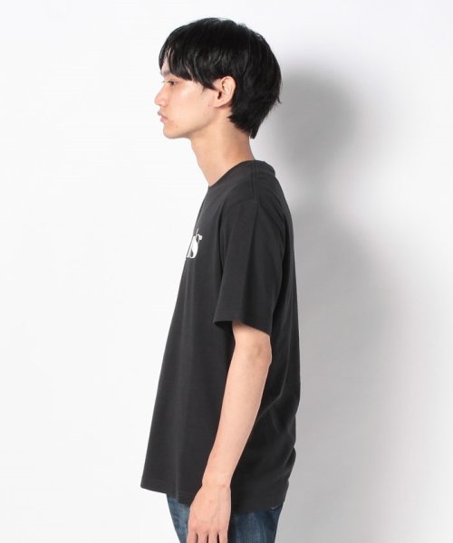 LEVI’S OUTLET(リーバイスアウトレット)/SS RELAXED FIT TEE MV SSNL LOGO 2 CAVIAR+/img01