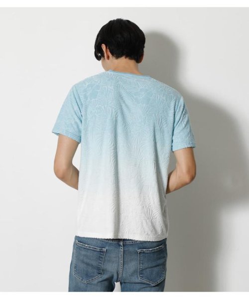 AZUL by moussy(アズールバイマウジー)/LEAF PILE GRADATION V/N TEE/img15