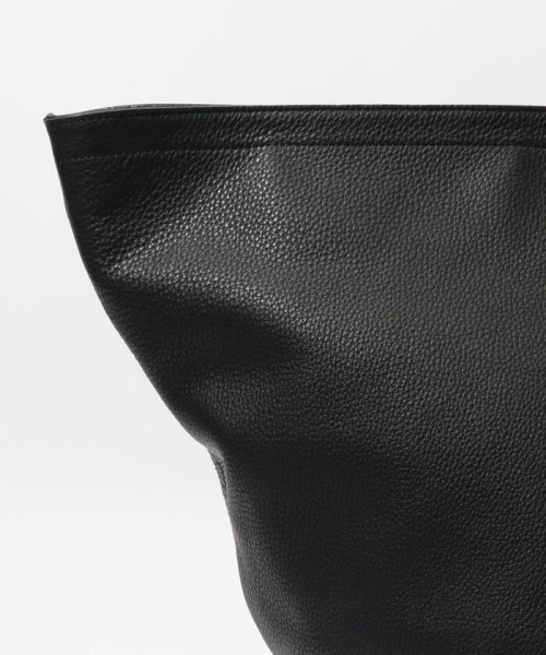 【別注】A×TOMORROWLAND シュリンクレザートートバッグ 