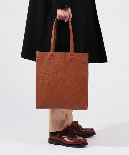 【別注】A×TOMORROWLAND シュリンクレザートートバッグ 