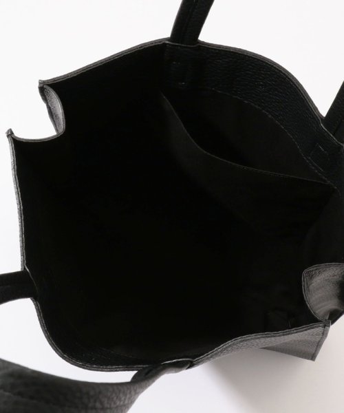 【別注】A×TOMORROWLAND シュリンクレザートートバッグ 