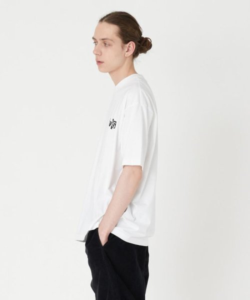 Levi's(リーバイス)/SKATE GRAPHIC BOX Tシャツ LSC WHITE CORE BATWING BLACK/img01