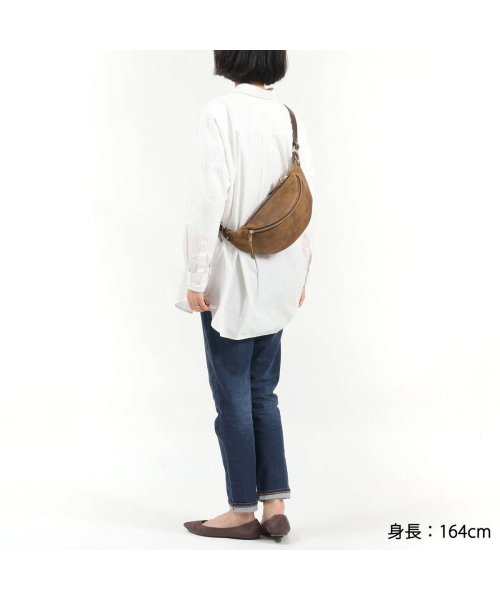 スロウ ボディバッグ SLOW kudu leather－fanny pack クーズー 本革 レザー 横型 斜めがけ コンパクト 日本製 300S130J ボディバッグ・ウエストポーチ Z1767575702(13552円)