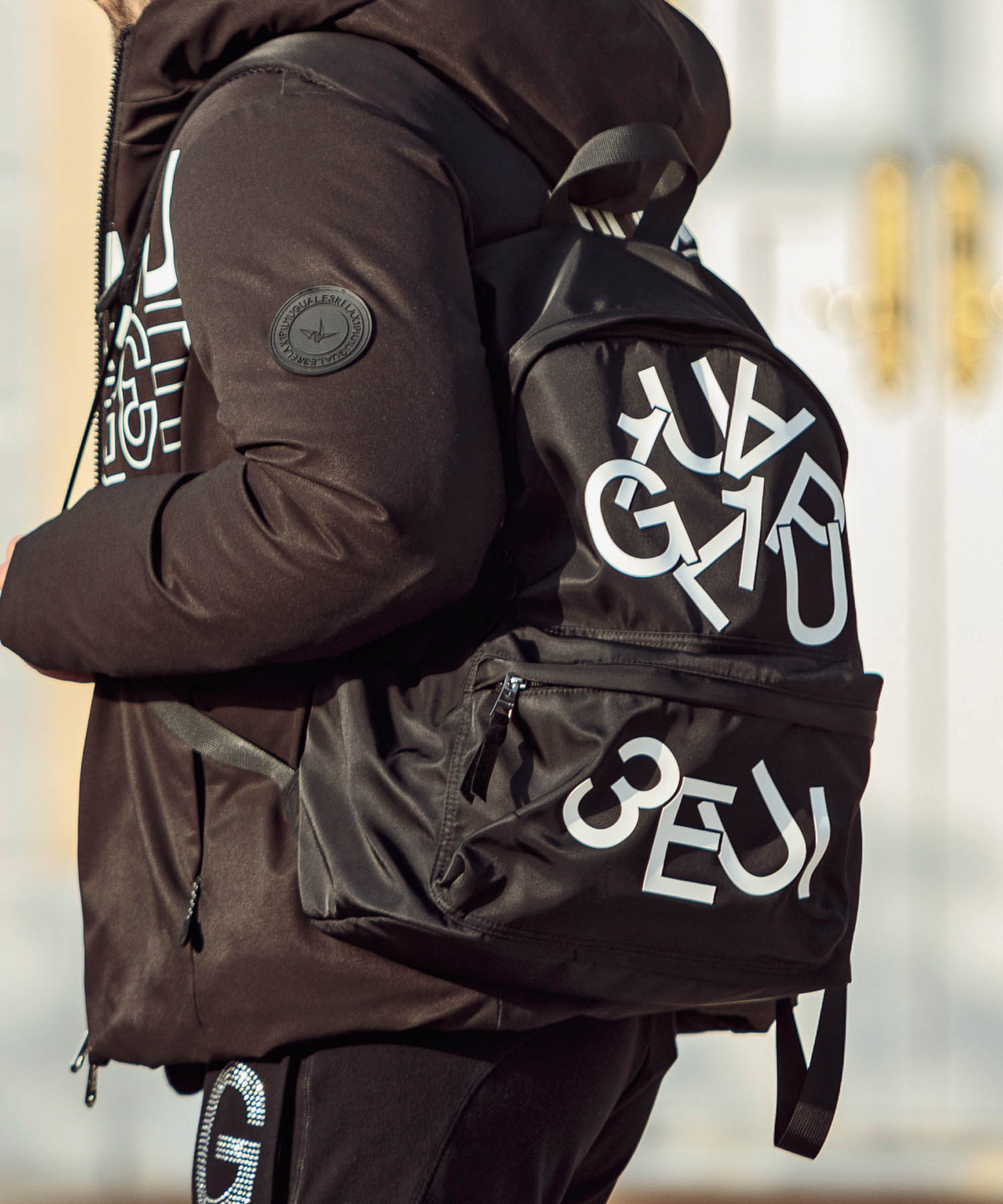 1piu1uguale3 ウノピュウノウグァーレトレ RELAX バックロゴ‼️ 1PIU1UGUALE3 RELAX トートバッグ 1PIU1UGUALE3 RELAX(ウノピゥウノウ