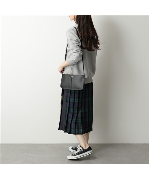 【A.P.C.(アーペーセー)】PXAWV F61521 sac betty baguette レザー ショルダーバッグ ポシェット 鞄 LZZ/NOIR レデ 【A.P.C.(アーペーセー)】PXAWV F61521 sac betty baguette レザー ショルダーバッグ ポシェット 鞄 LZZ/NOIR レデ