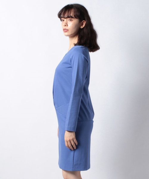 セール Onward J Bridge オンワード ジェイ ブリッジ タックデザインワンピース Offprice Ec Offprice Ec Magaseek