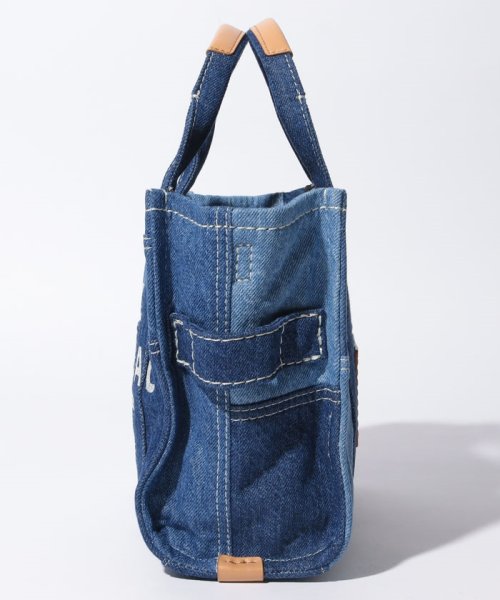  Marc Jacobs(マークジェイコブス)/★新作【MARCJACOBS】マークジェイコブス　THE TOTE BAG DENIM MINI TRAVELER TOTE/img01