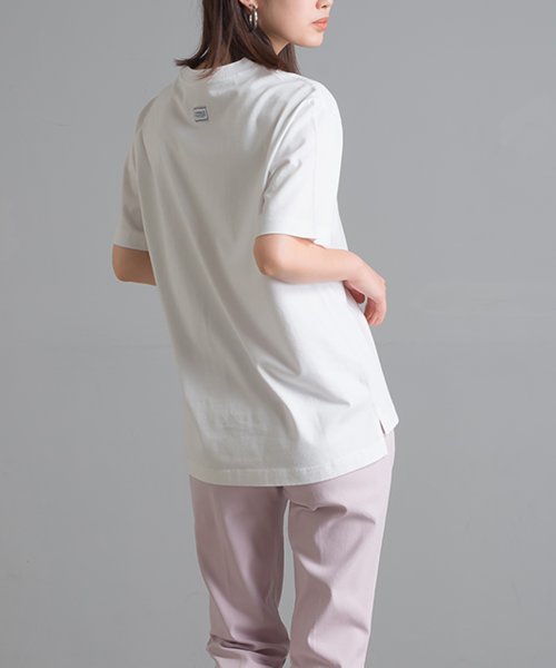OMNES(オムネス)/【OMNES】ユニセックス バイオ加工 綿100％プリント半袖Tシャツ/img01