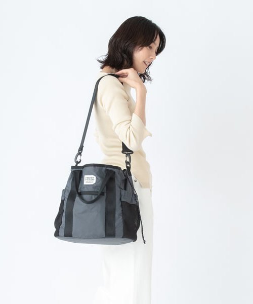 大容量なのに軽量◎【FREDRIK PACKERS / フレドリックパッカーズ】210D　TIPI TOTE ティピトート マザーズトートバッグ