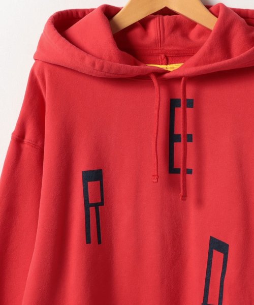 LEVI’S OUTLET(リーバイスアウトレット)/LR HOODED SWEATSHIRT TRUE RED/img02